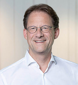 Tilo Ferrari - CEO Deusche Interim AG über worteschaffenwerte Frankfurt